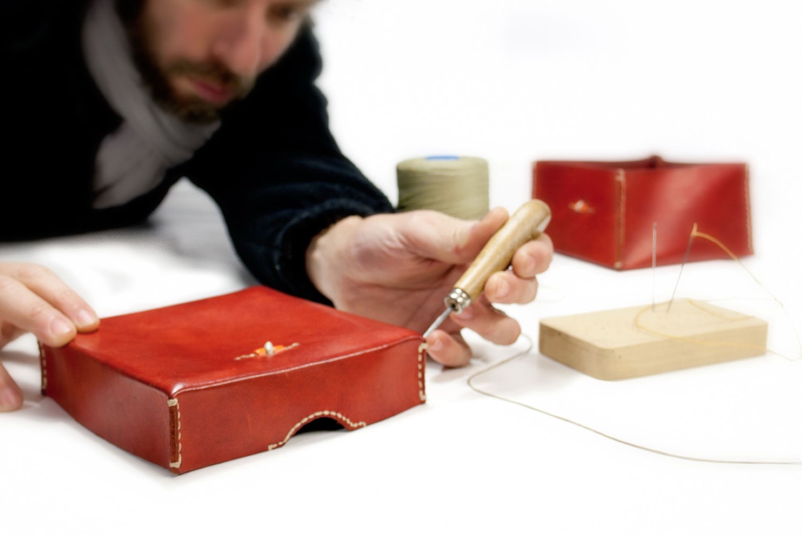 Cuoieria Toscana – Nicola Meyer leather design